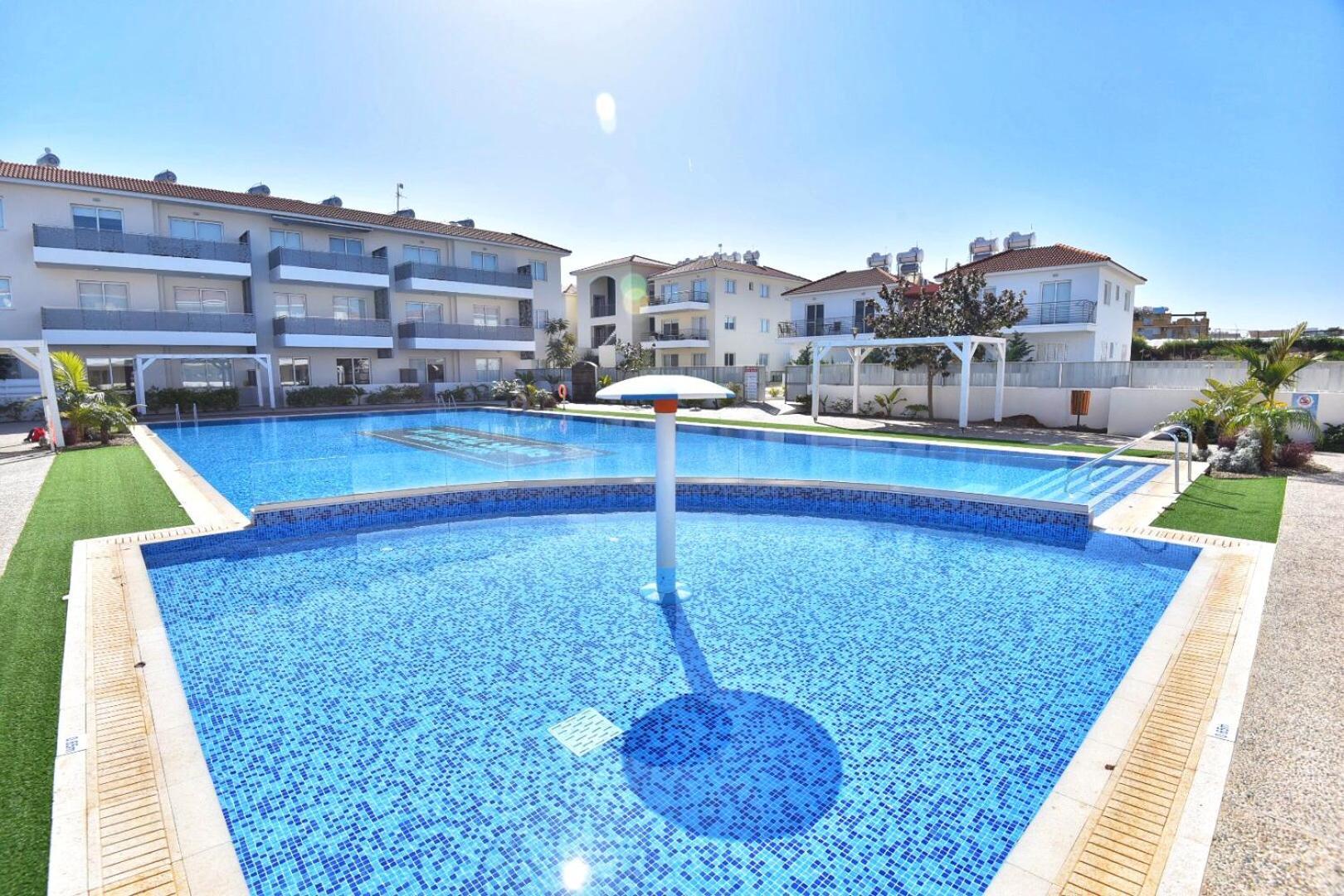 פרוטאראס Limegrove Holiday Apartment מראה חיצוני תמונה