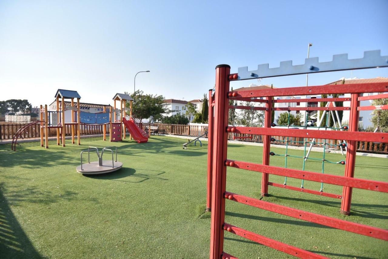פרוטאראס Limegrove Holiday Apartment מראה חיצוני תמונה